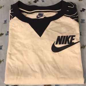 Dark blue nike shirt never worn